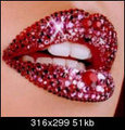 hot Lips on coLd water... 25887443