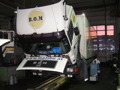 Da Berni und I beim B.O.M- LKW herrichtn 34689751