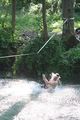 Slackline über Wasser 40173857