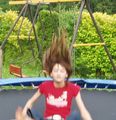 am Trampolin mit Eva und Elias 38580300