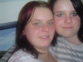 My Sister und I 47618913