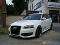 AUDI  72633651