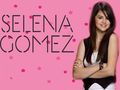 Selena Gomez 73309700