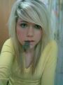 ich neu..mit blonden haaren 65335965