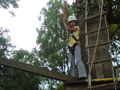 Lisa mit Papa im Kletterwald 64141822