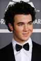 KEVIN JONAS 66824987