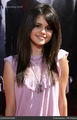 Selina Gomez 52912448