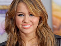 Miley Cyrus 71883045