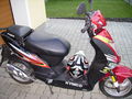 Moped 64865524