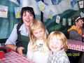 Schrecklich nette family im Volksfest!!! 67542054