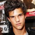 He´s called Taylor Lautner  70065513