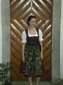 ? Dirndl 74501134