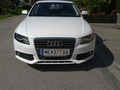 Audi A4 76512470