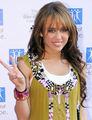 Miley Cyrus 72632030