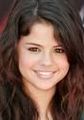 selena gomez 68958937