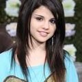 selena gomez 72049951