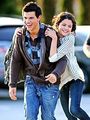 Taylor Lautner 68486317