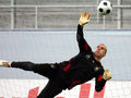 Robert ENKE!!!  R.I.P 69015180