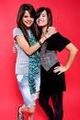 selena und demi  69715405