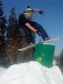 Snowboarden :) 72443692